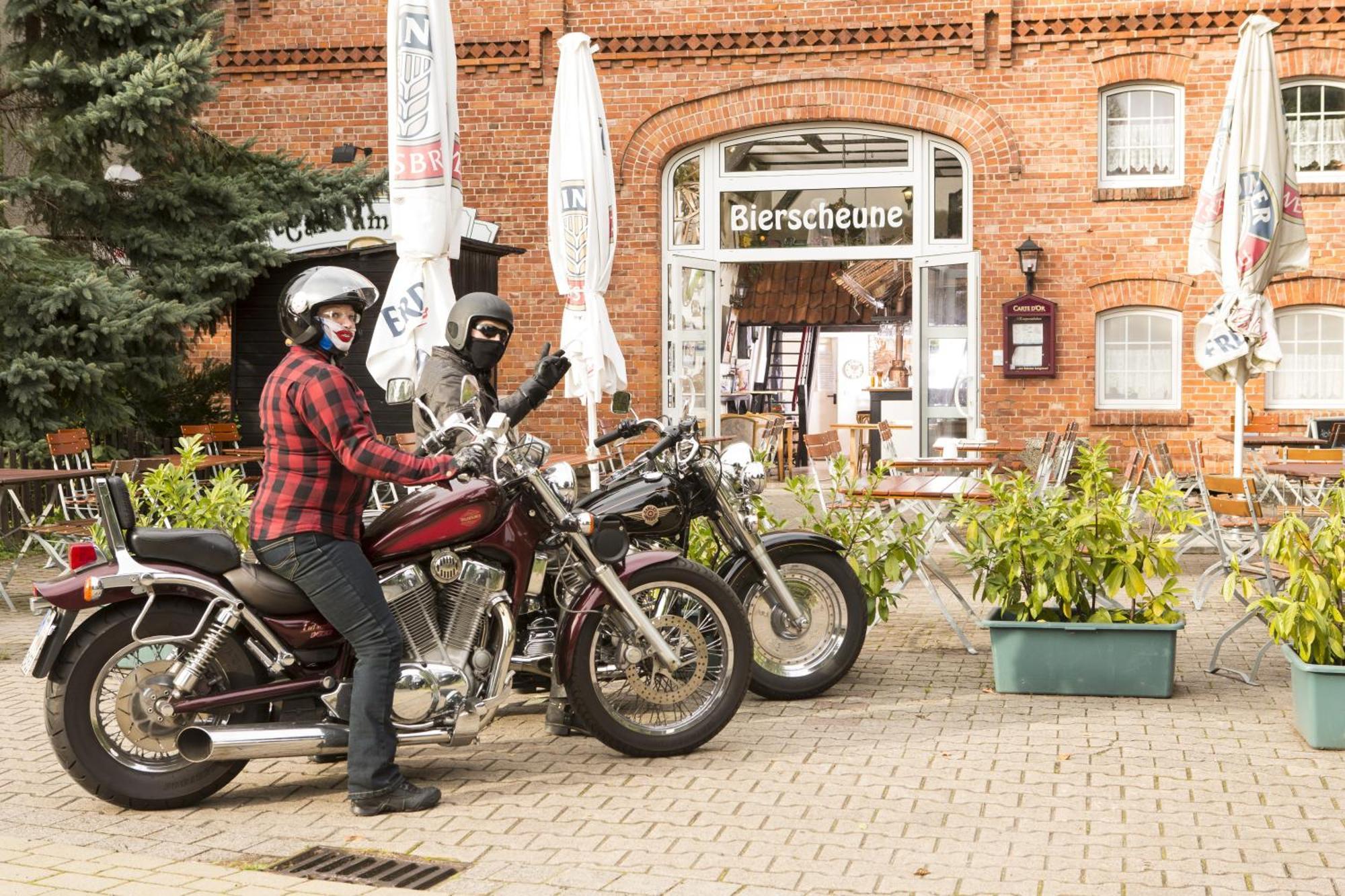Hotel Cafe Am Stift Hessisch Oldendorf エクステリア 写真